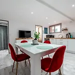 Darja Apartment Carcassonne